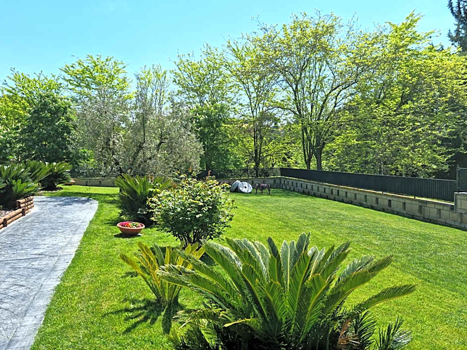 Il Casale nel Parco Guesthouse