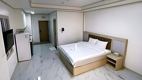 M Stay Hotel