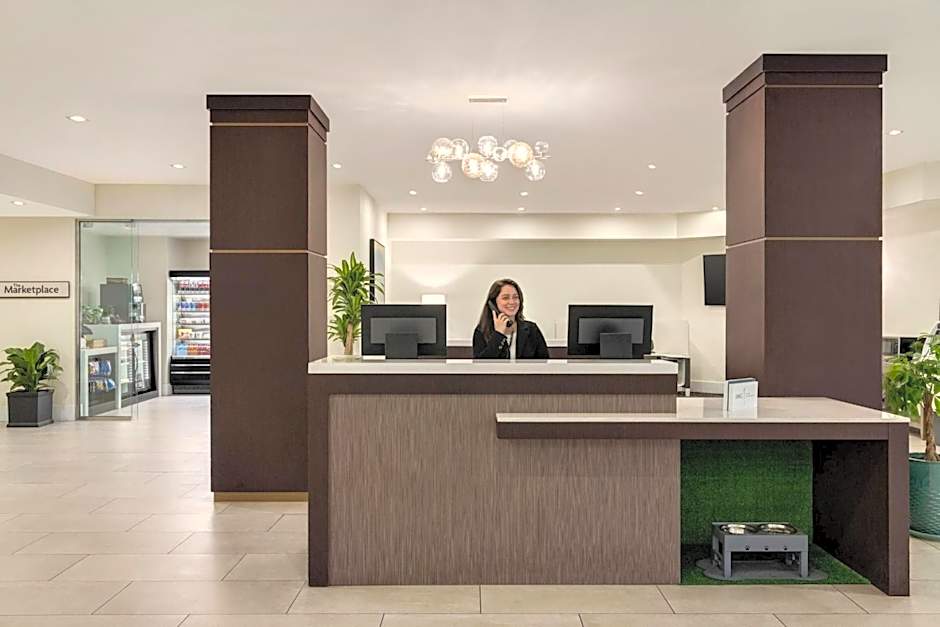 Crowne Plaza Orlando - Lake Buena Vista By IHG