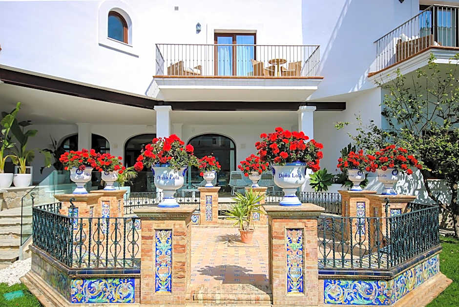 Hotel Doña Lola Zahara