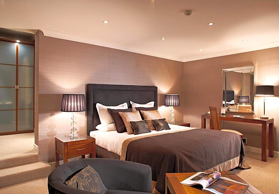 Rowton Hall Hotel and Spa