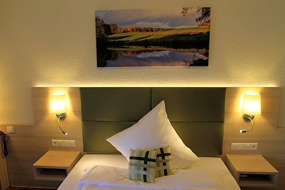Waldhotel zum Bergsee Damme