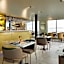 Courtyard by Marriott London Heathrow Airport