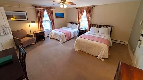 The New London Inn