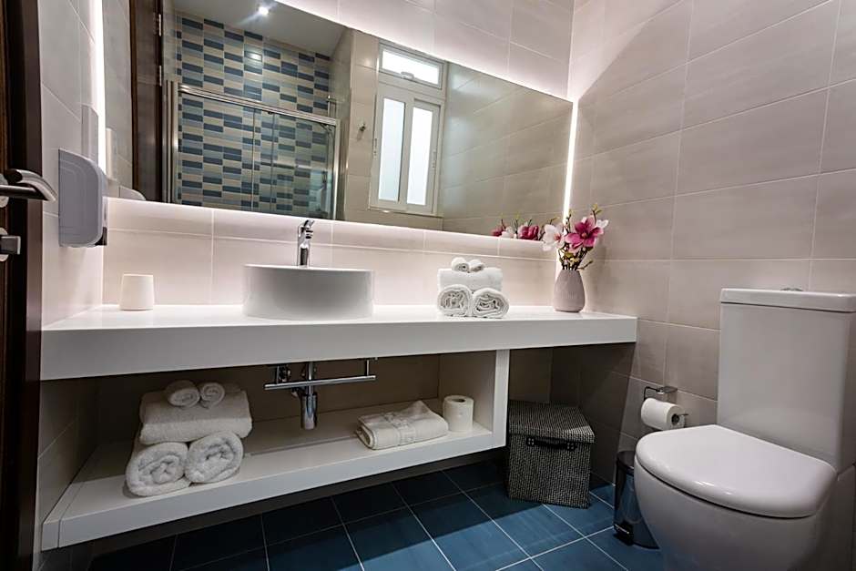 The Shipwright's Lodge