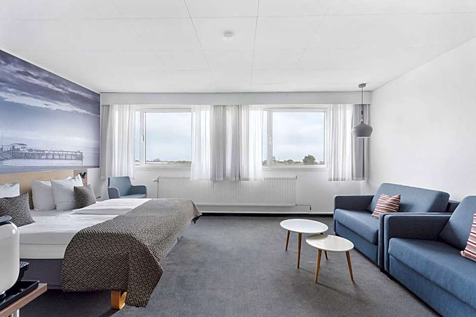 Best Western Plus Airport Hotel