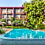 Holiday Inn Express Phuket Patong Beach Central By IHG