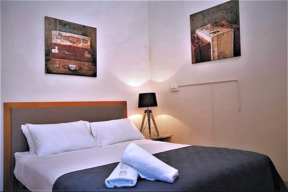 Delatite Hotel