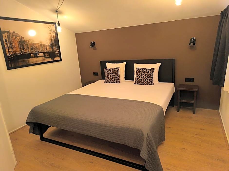 Quentin Museum Square Hotel