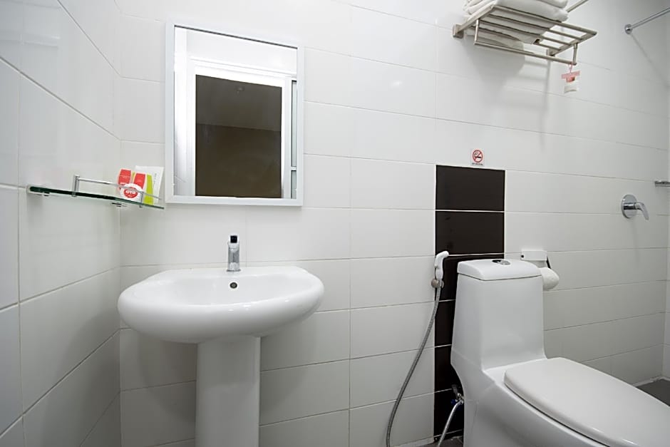 Capital O 89344 Labuan Avenue Hotel