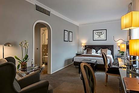 DOUBLE ROOM SINGLE USE