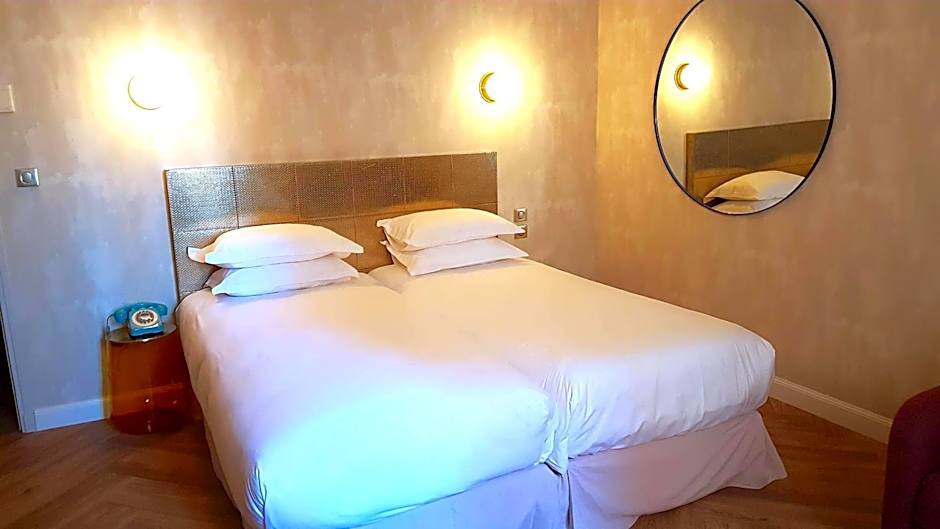 Hôtel L'orque Bleue