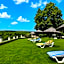 Green Roof Hotel