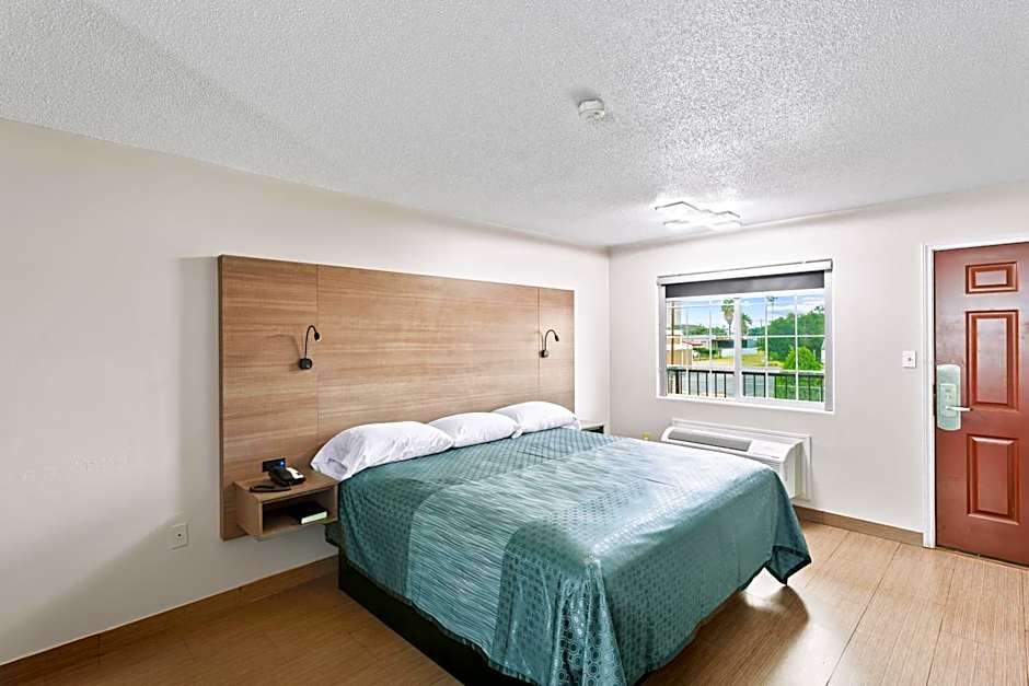 Siesta Inn McAllen