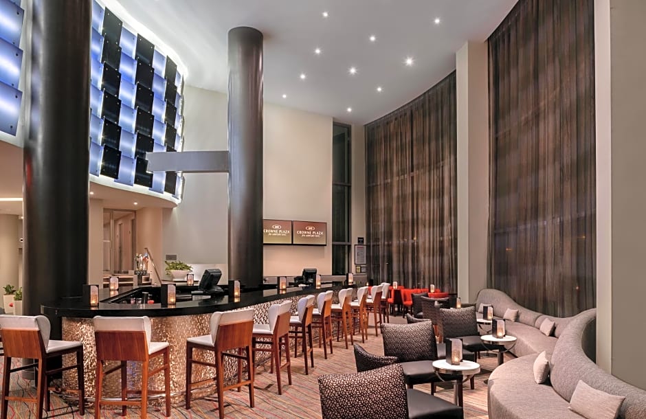 Crowne Plaza JFK Airport New York City, an IHG Hotel