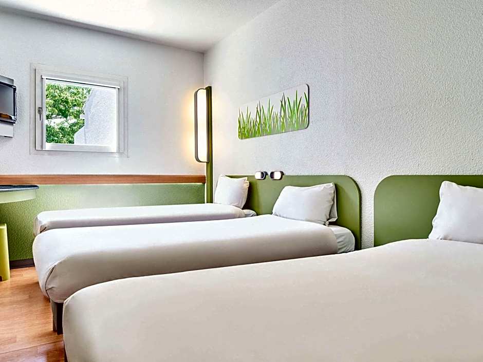 Ibis Budget Versailles Coignieres