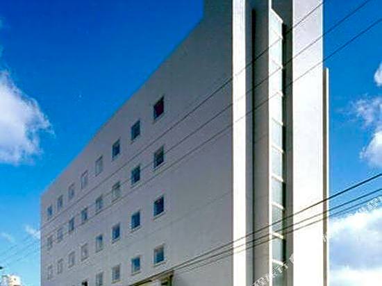 Kudamatsu Station Hotel