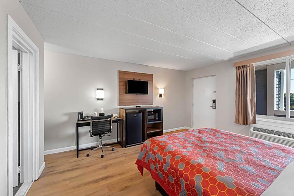 Econo Lodge Cranston - Providence