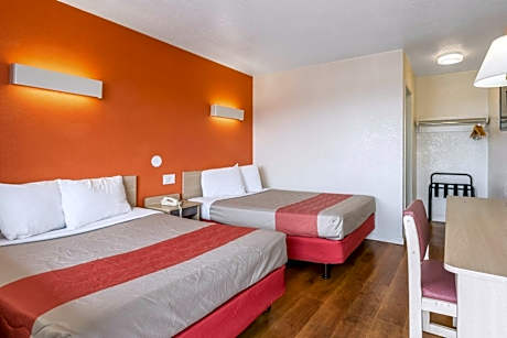 Quadruple Room - Smoking