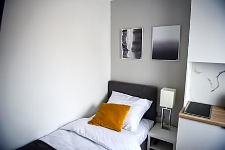 Economy Single Room