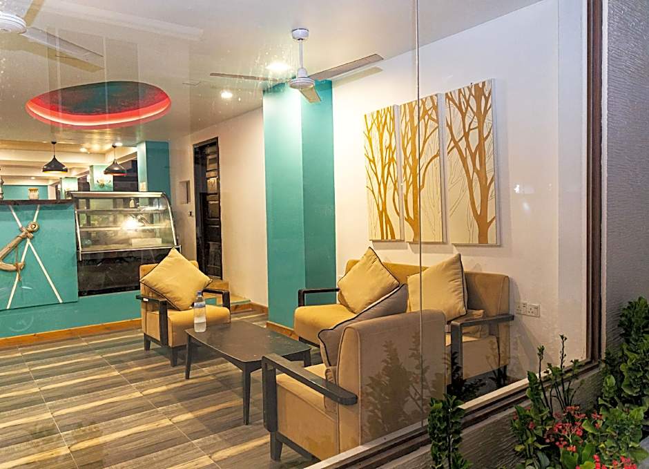 Aquzz Hotel & Spa Maafushi Maldives