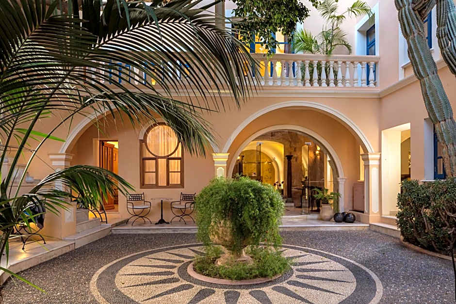Casa Delfino Hotel & Spa