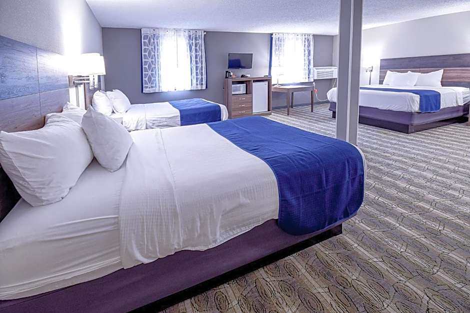 Days Inn & Suites by Wyndham Wisconsin Dells