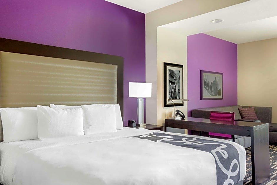 La Quinta Inn & Suites by Wyndham McAllen Convention Center