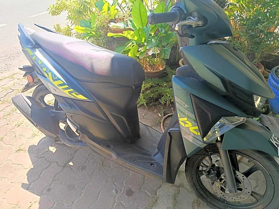 Cahaya Wooden Studio