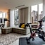 The Envoy Hotel, Autograph Collection by Marriott