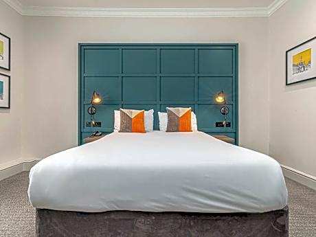 Classic Single Room