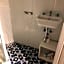 Hostal Ciempozuelos, familiar, cerca del Parque Warner y Madrid