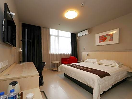 Jinjiang Inn Ningbo Airport Outlets Plaza