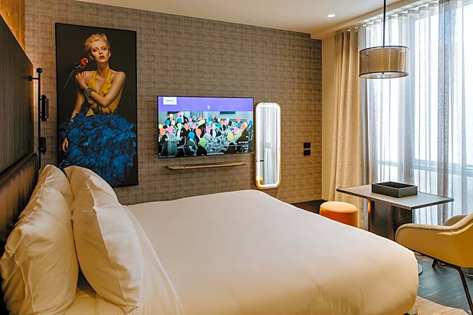 The Motley Hotel Richmond, Tapestry Collection by Hilton