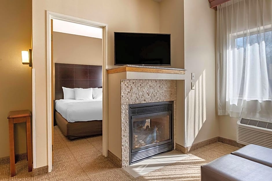 Comfort Inn & Suites Paw Paw