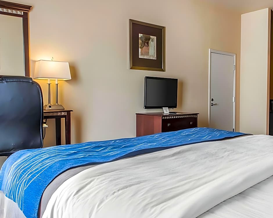 Comfort Inn & Suites Elk City South