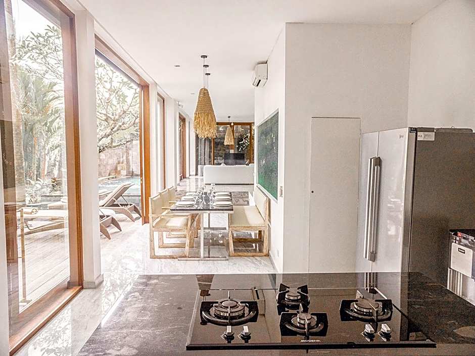 AB Apartment Seminyak