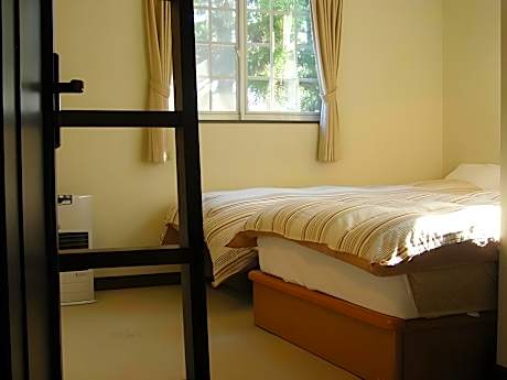 Quad Room