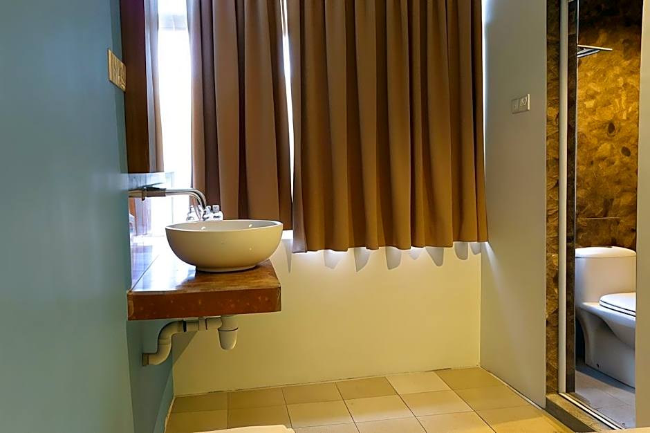 Hotel New Tauns Klang