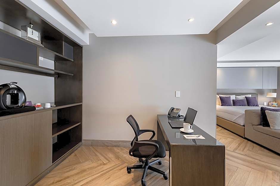 Isaaya Hotel Boutique by WTC