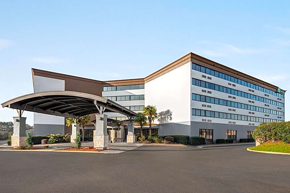 Photo 1 of 78 of Holiday Inn Mobile West I-10 By IHG