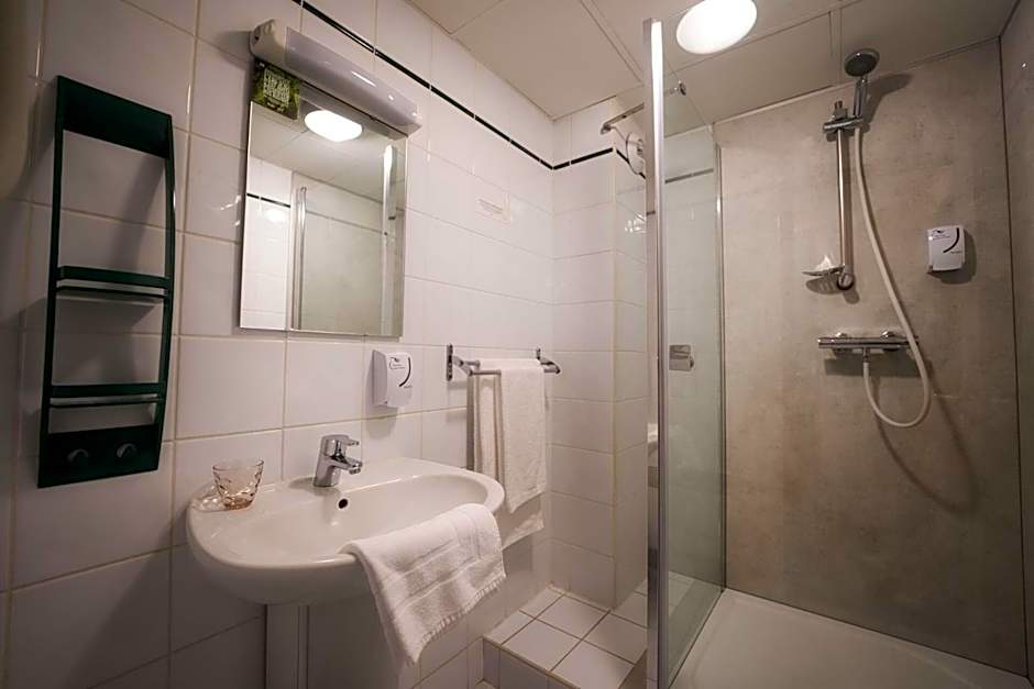 Logis Restaurant & Hôtel À la 12