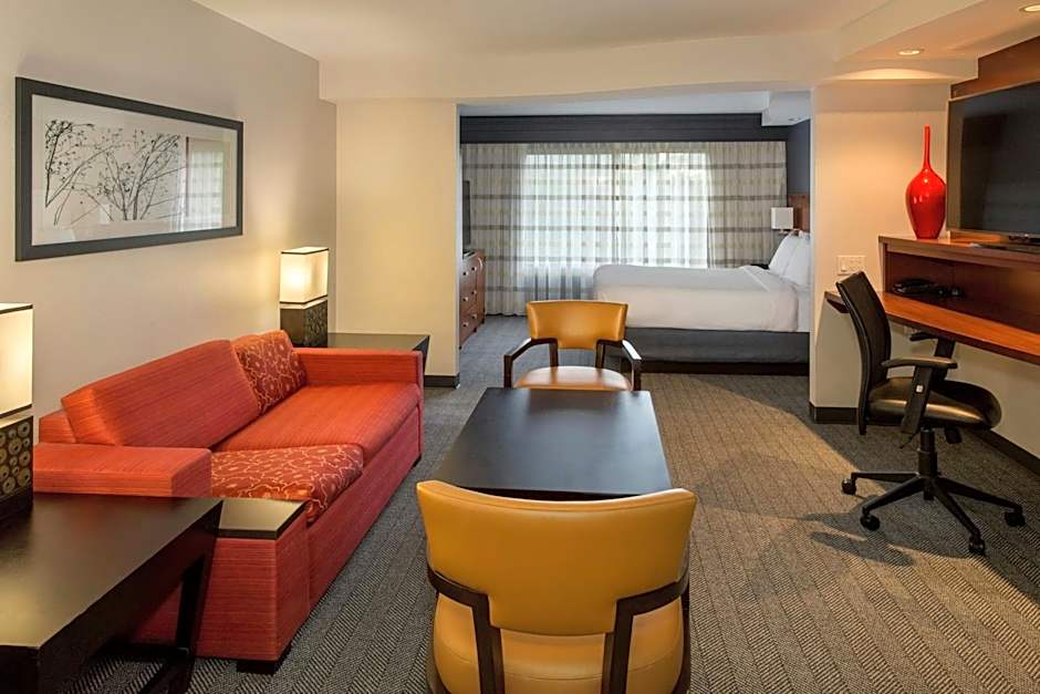 Courtyard by Marriott Buffalo Amherst/University