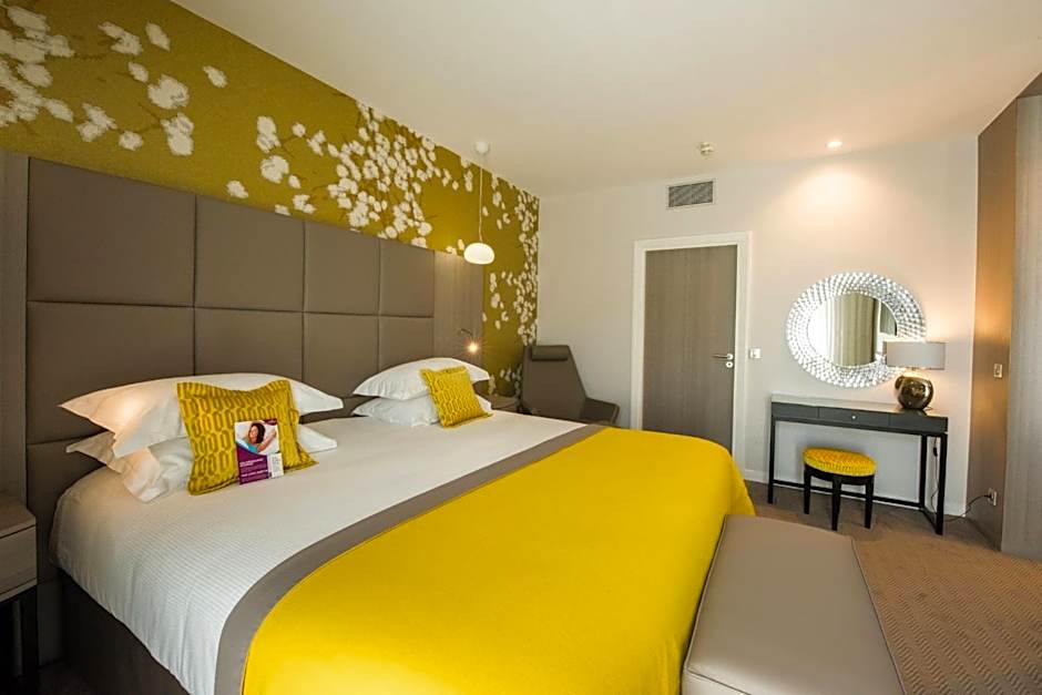 Crowne Plaza Lyon  Cite Internationale By IHG