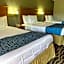 Travelodge by Wyndham Terre Haute