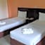 Centerpoint Hotel