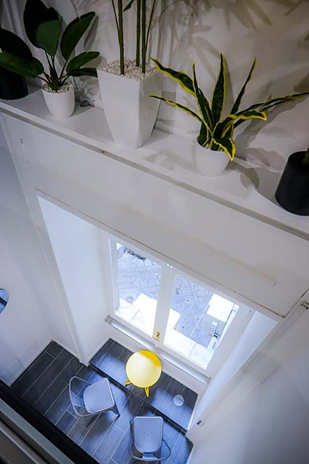 Napoli Games Apartments by Dimorra