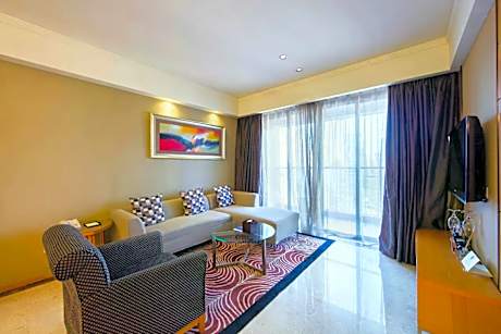 2 Bedroom Business Suite