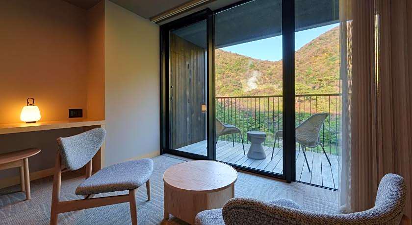 Unzen Miyazaki Ryokan