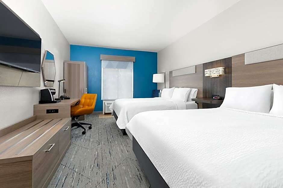 Holiday Inn Express Hotel & Suites Livingston By IHG